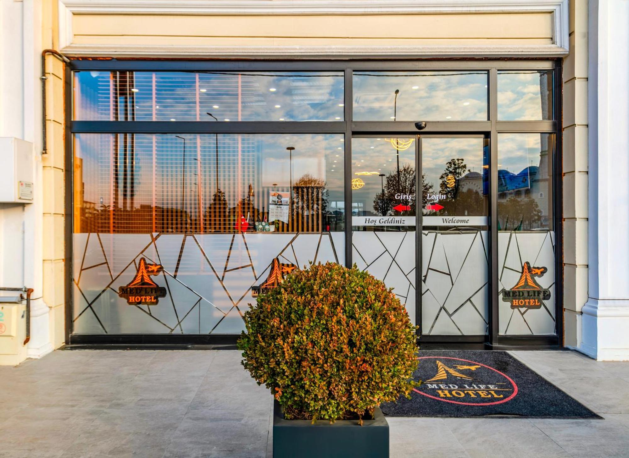 Med Life Hotel Istanbul Airport Arnavutkoy Kültér fotó